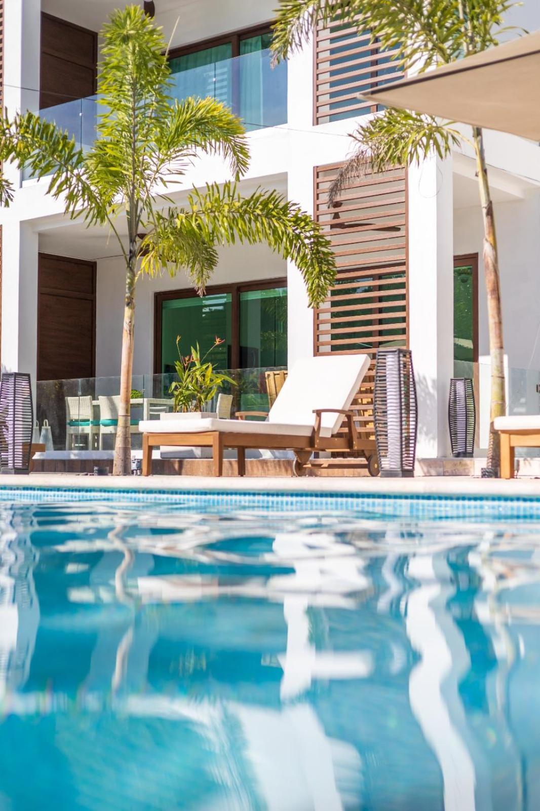 Acqua Di Mare Resort West Bay Εξωτερικό φωτογραφία
