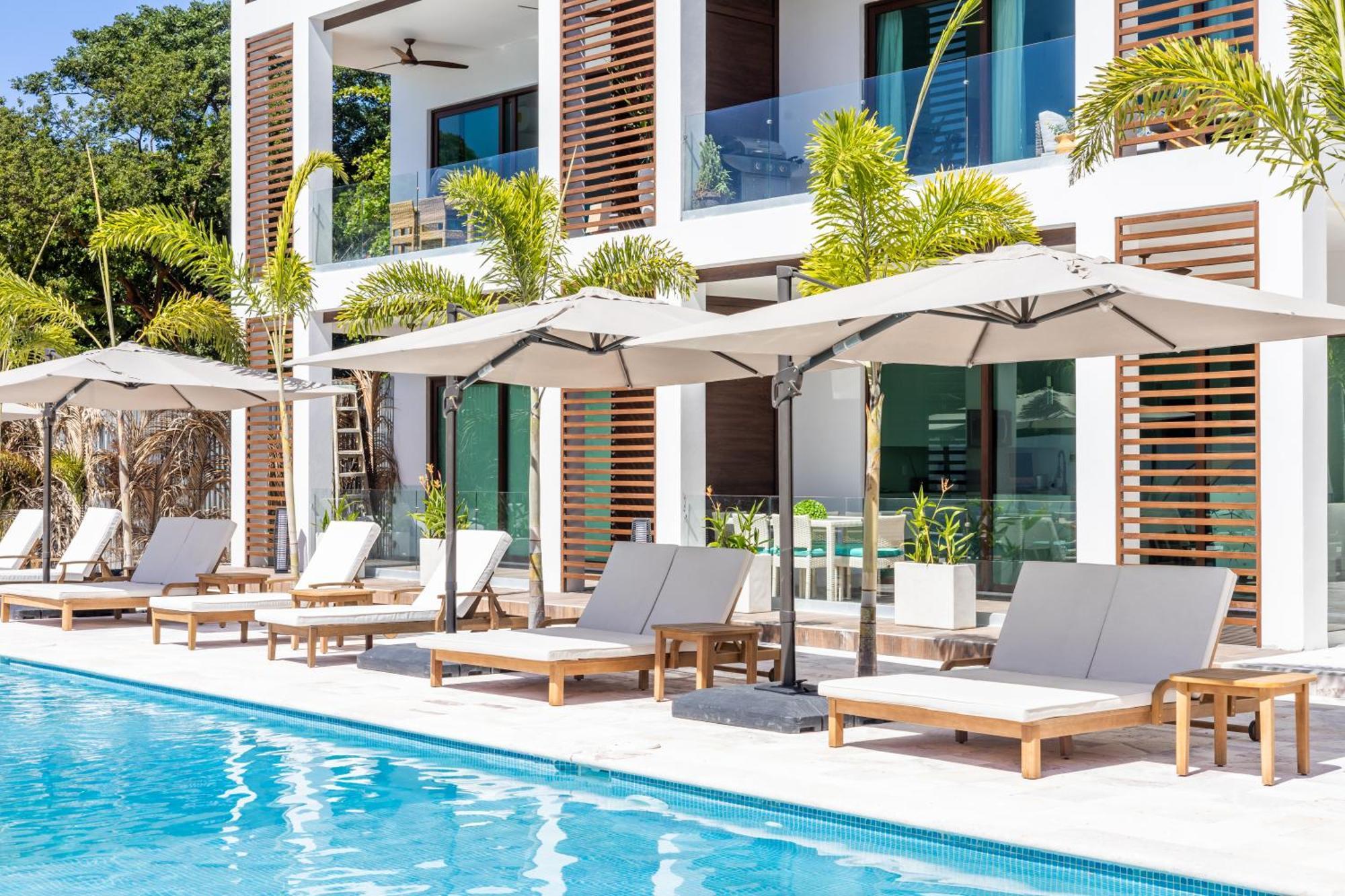Acqua Di Mare Resort West Bay Εξωτερικό φωτογραφία