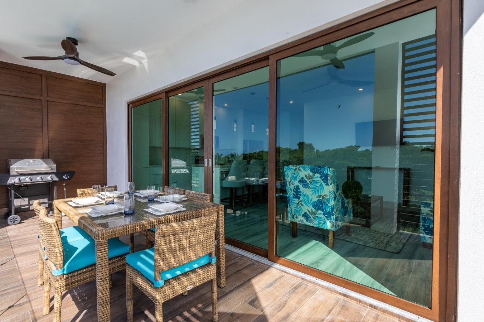 Acqua Di Mare Resort West Bay Εξωτερικό φωτογραφία
